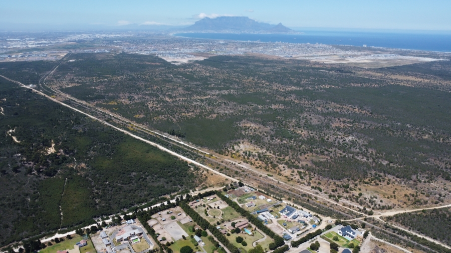 5 Bedroom Property for Sale in Cape Farms Western Cape